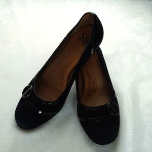 SOFFT Black Suede Low Heel Pumps Patent Detail Leather Lined Size 8M‎